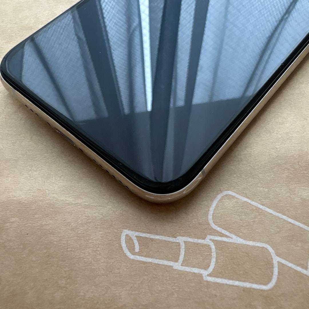 iPhoneXs 64GB シルバー