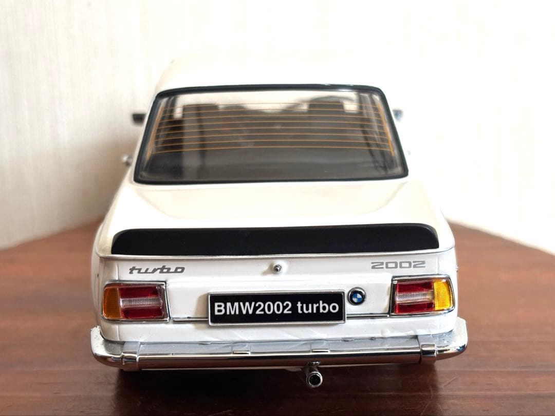  2002 turbo ミニカー1/18