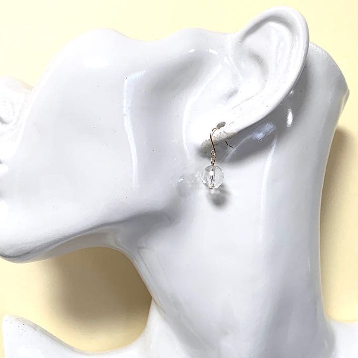 【Rtav】特価 K18 AAA 本水晶 8mm 128面カット フックピアス