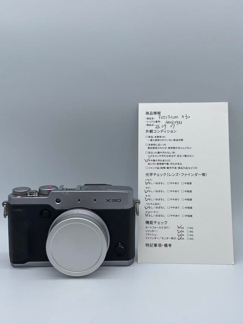 FUJIFILM 富士フイルム X30
