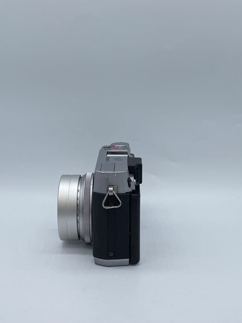 FUJIFILM 富士フイルム X30