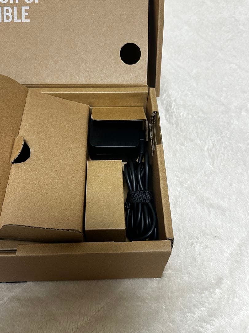 ASUS Chromebook CZ1000DV <箱あり>