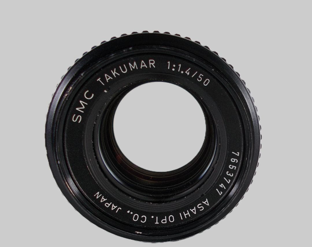 フィルムカメラ 整備済 完動品　Pentax SP　+ f/1.4　L181