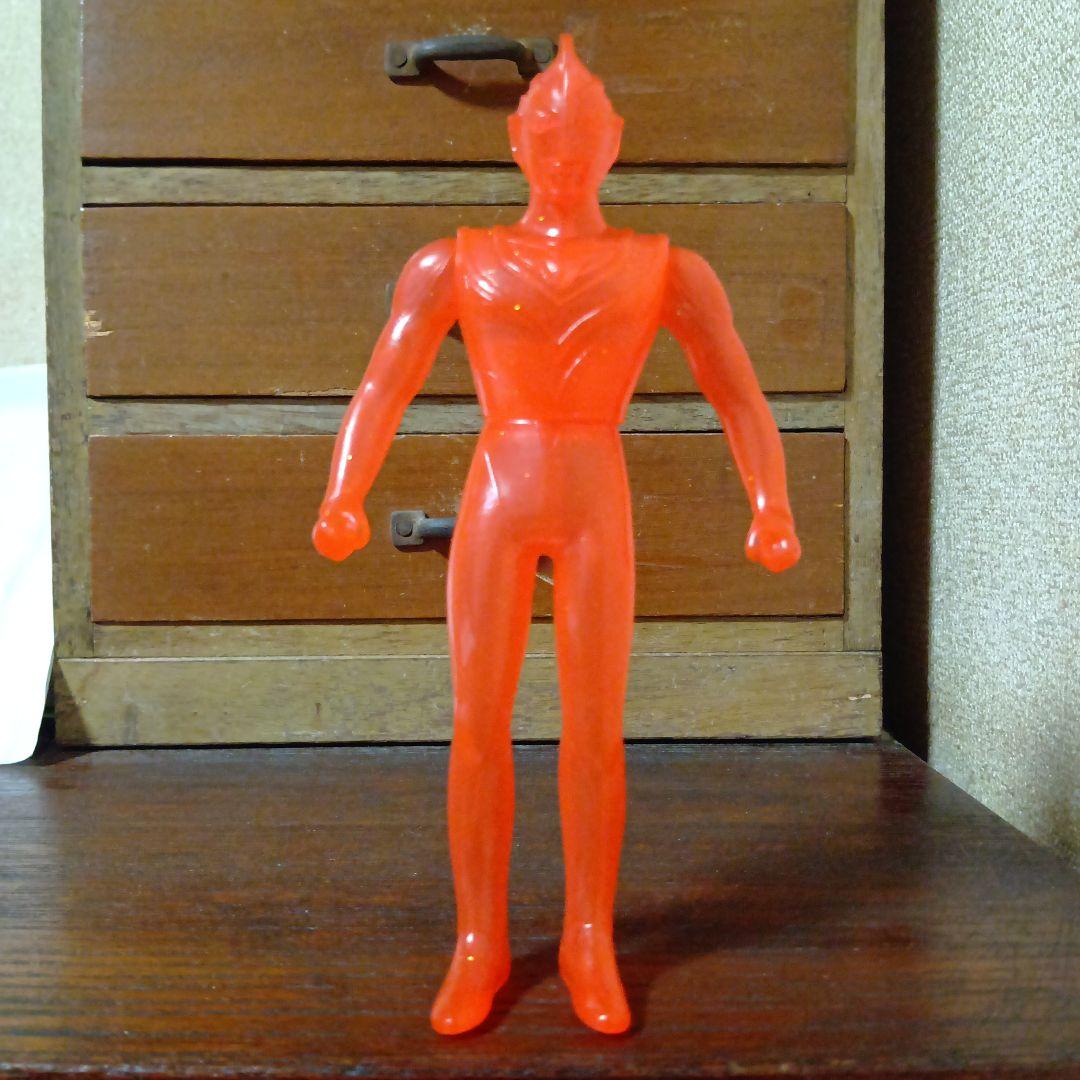 ウルトラソフビLIMITED　3体組　ウルトラマンガイア　バルタン星人　ネロンガ
