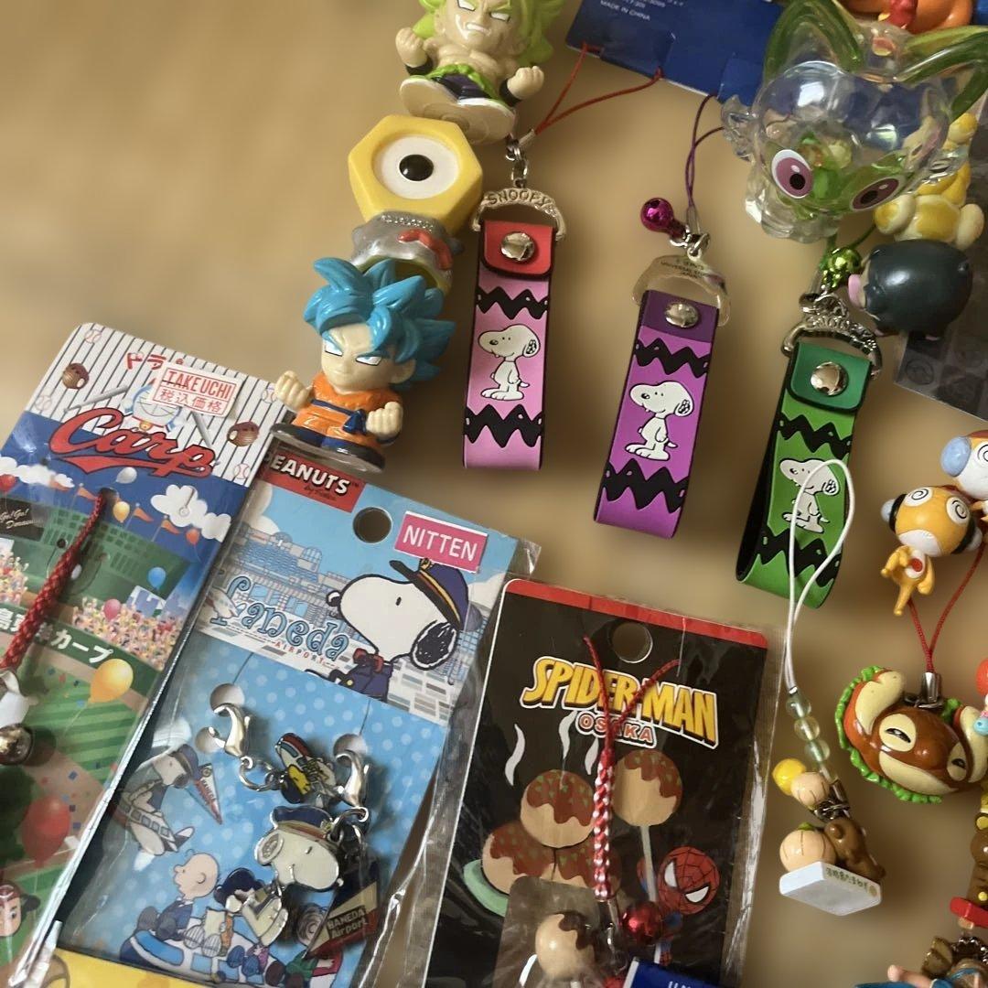 平成レトロ　キャラクターグッズ セット ご当地　キーホルダー　なめこ　リラックマ