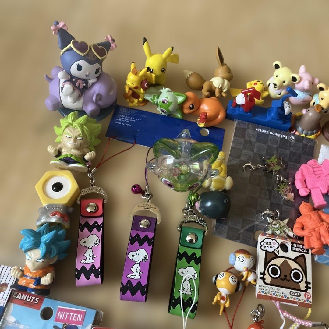 平成レトロ　キャラクターグッズ セット ご当地　キーホルダー　なめこ　リラックマ