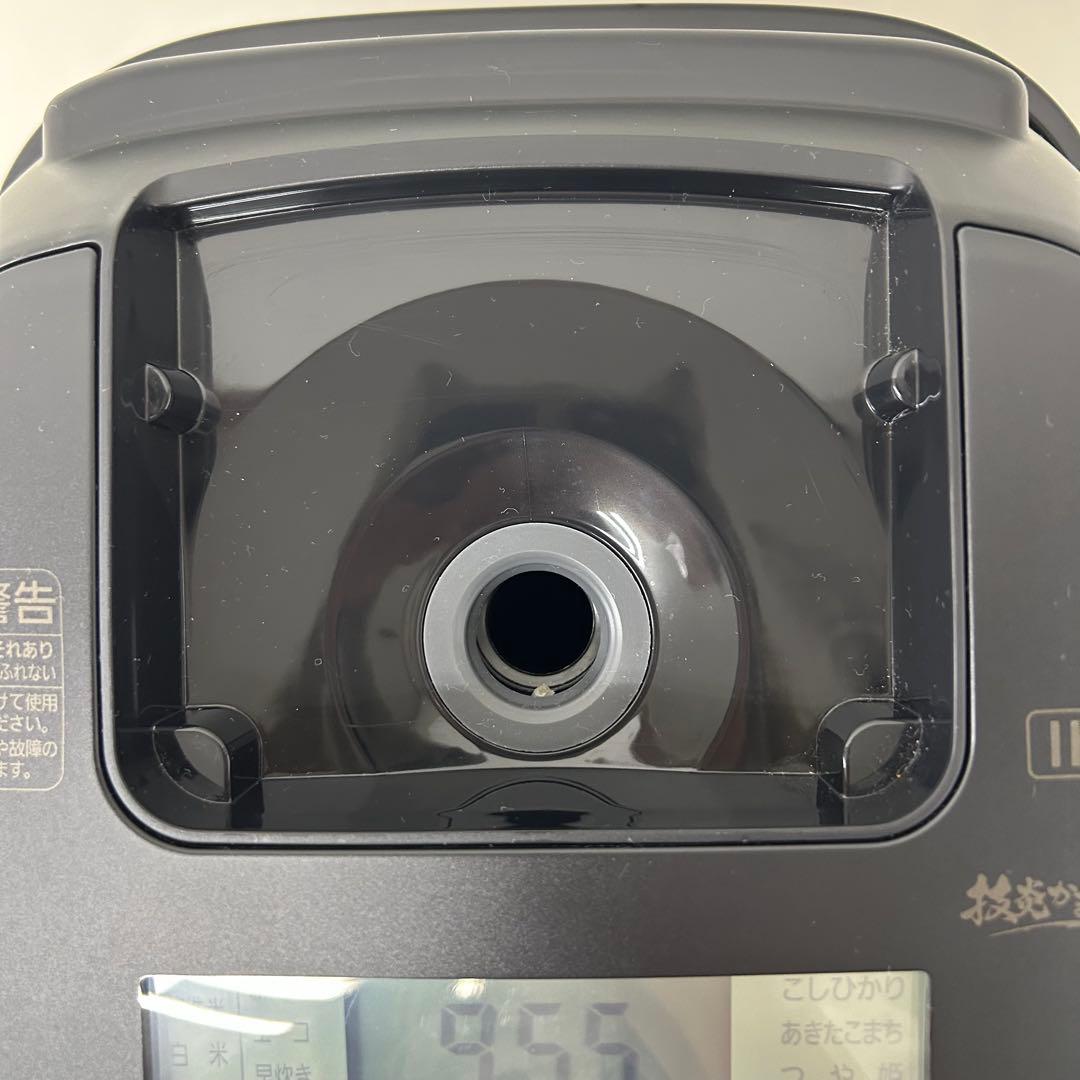 2022年製アイリスオーヤマ　炊飯器　KRC-ICA50-B 5.5合炊き