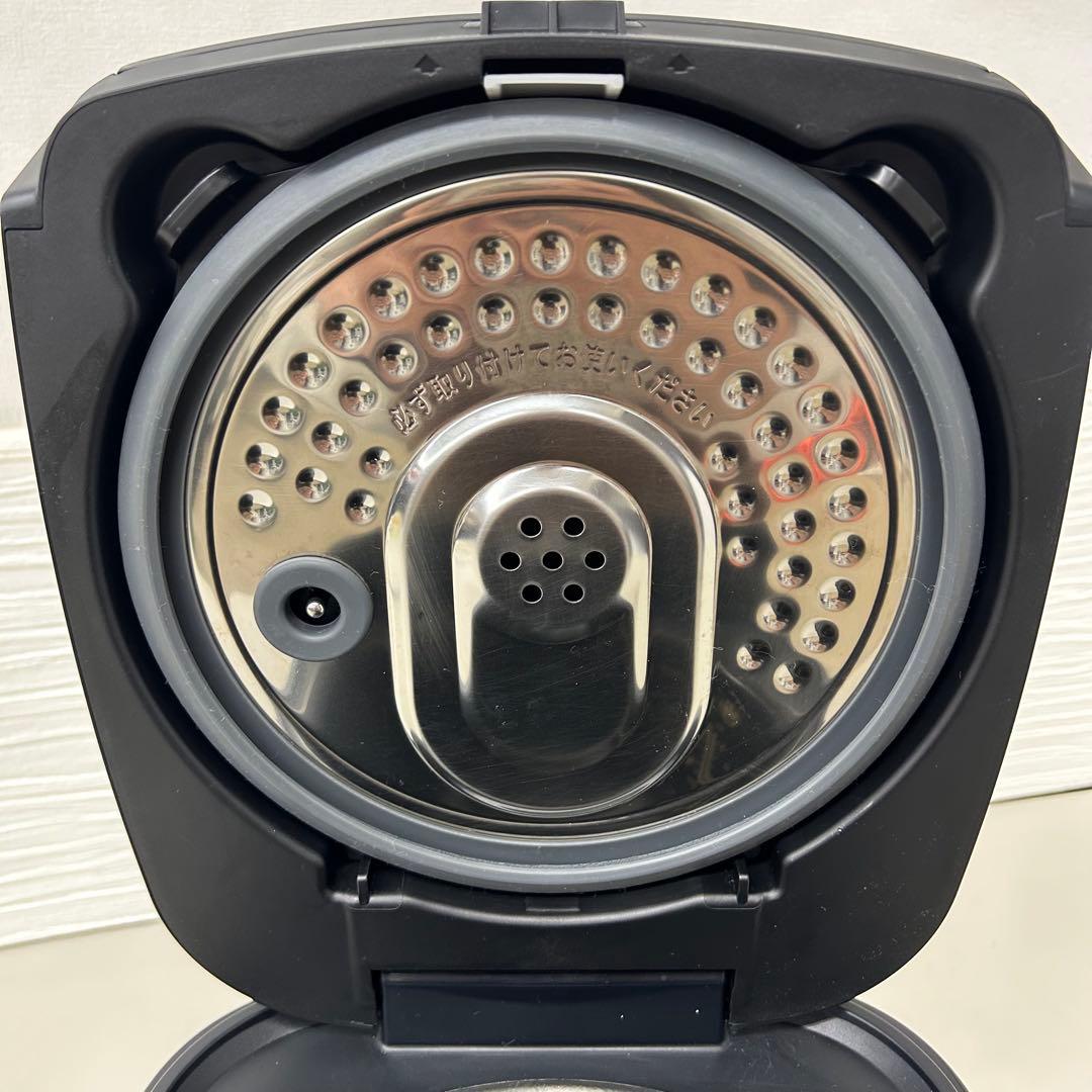 2022年製アイリスオーヤマ　炊飯器　KRC-ICA50-B 5.5合炊き
