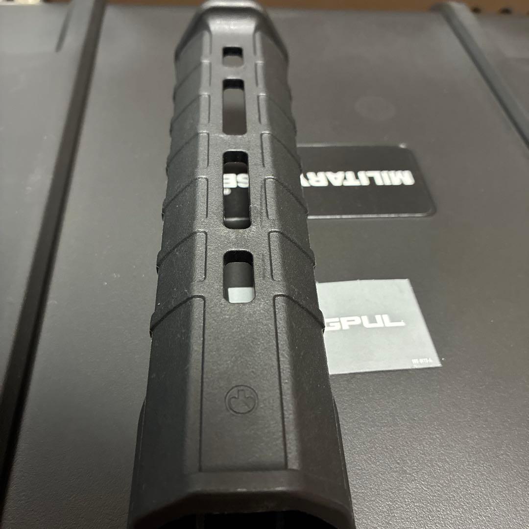 セール中！[MAGPUL]SL Hand Guard 次世代MP5適合