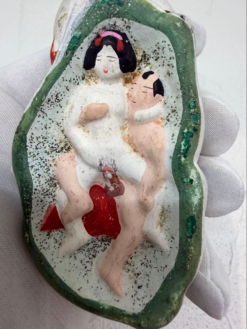 眠り猫 裏隠し春画人形 伝統工芸 置物　浮世絵