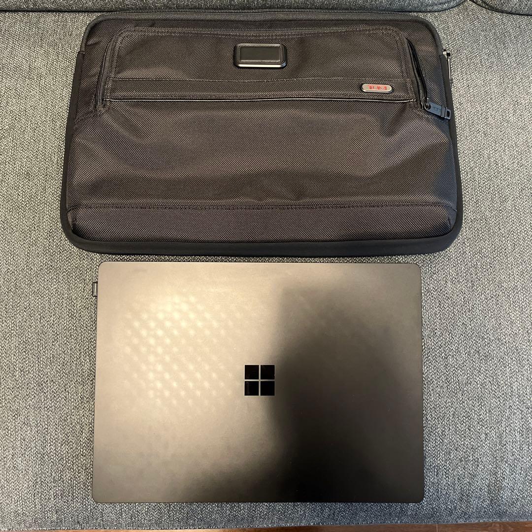 【新品】トゥミ　TUMI ラップトップカバー　PCケース　ブラック　パソコン