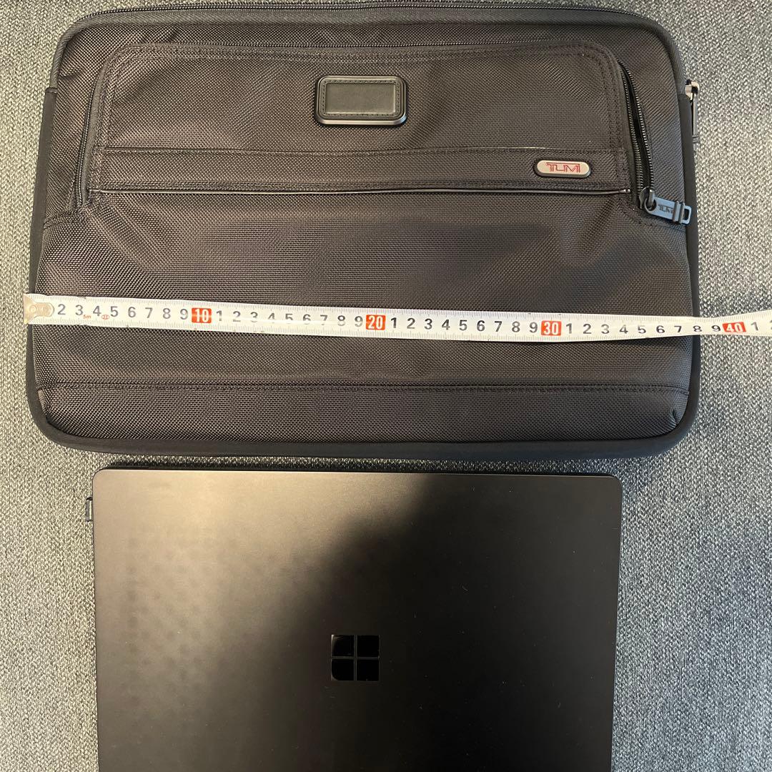 【新品】トゥミ　TUMI ラップトップカバー　PCケース　ブラック　パソコン