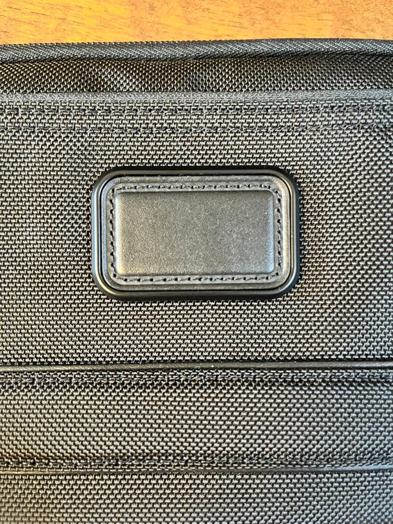 【新品】トゥミ　TUMI ラップトップカバー　PCケース　ブラック　パソコン