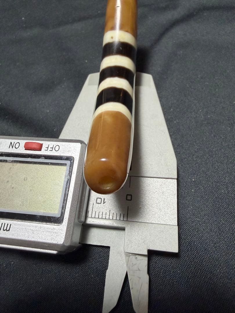 上肯老礦極上天珠‼️西蔵老礦手工伝承弓型三色七線天珠