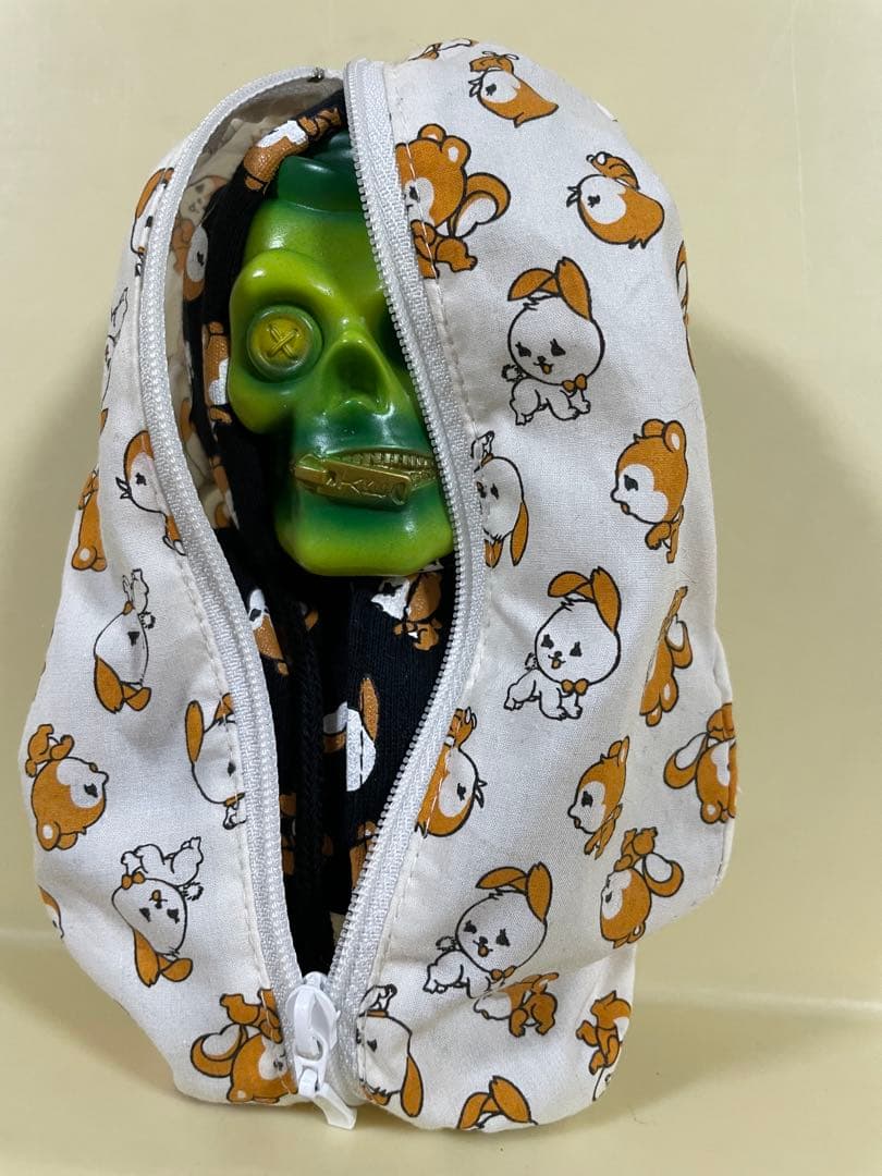 secretbase TAKESHIT ZIP FACE オバケドッグ