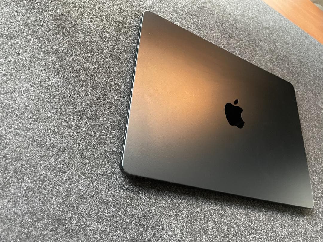 【美品】MacBook Air M2 13インチ 16GB / 512GB US