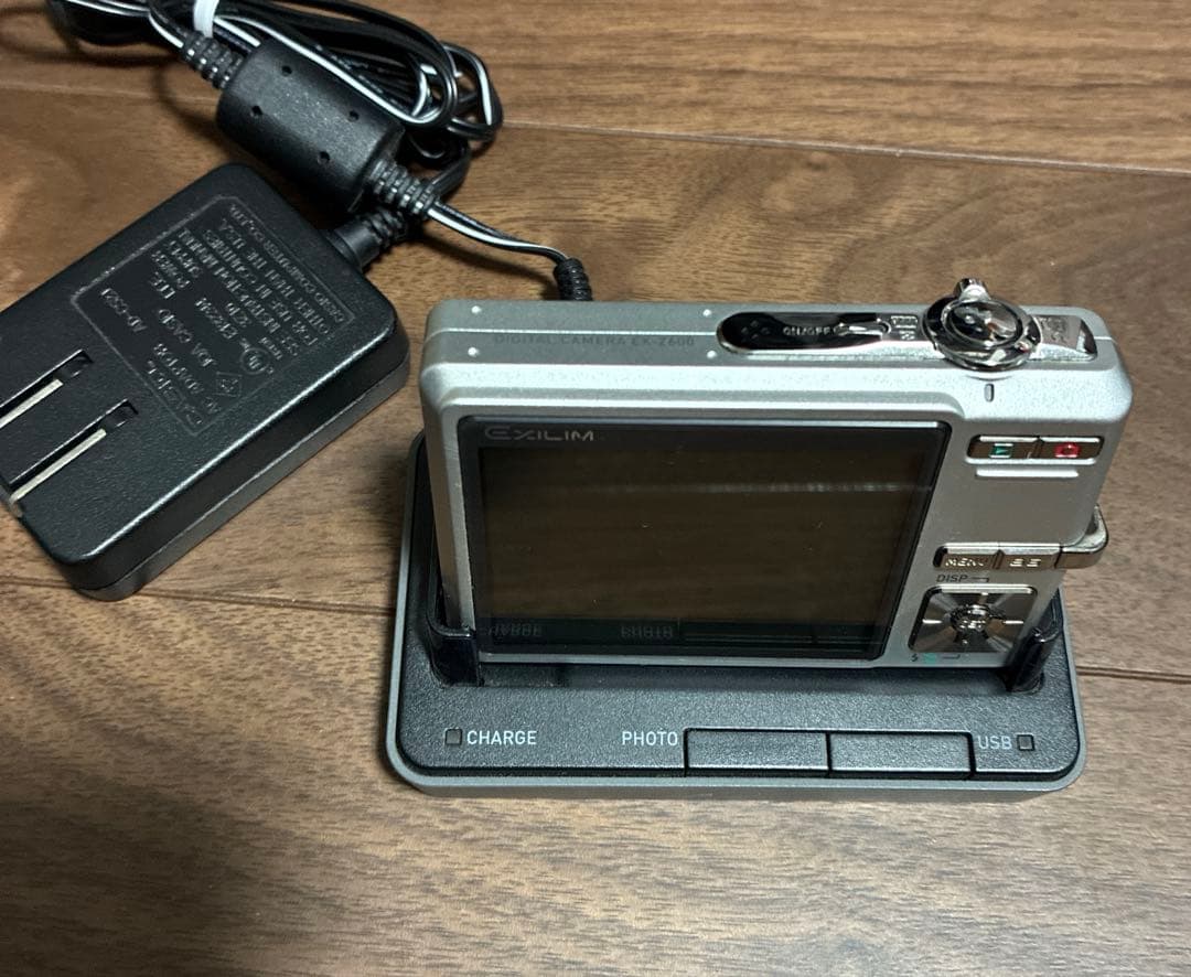 CASIO デジタルカメラ　EX-Z600