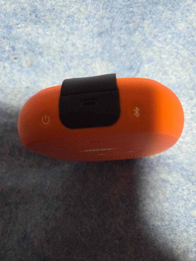 BOSE SOUNDLINK MICRO 　ブラックとオレンジ　ステレオ使用可