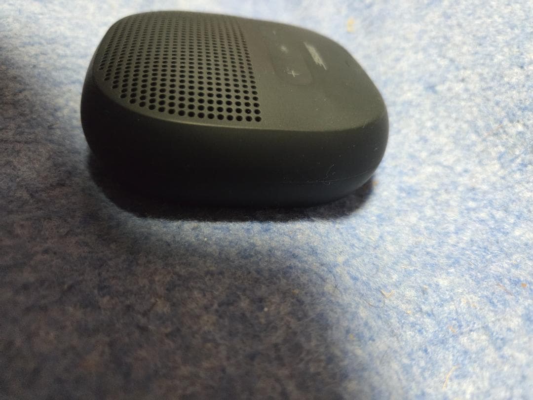 BOSE SOUNDLINK MICRO 　ブラックとオレンジ　ステレオ使用可