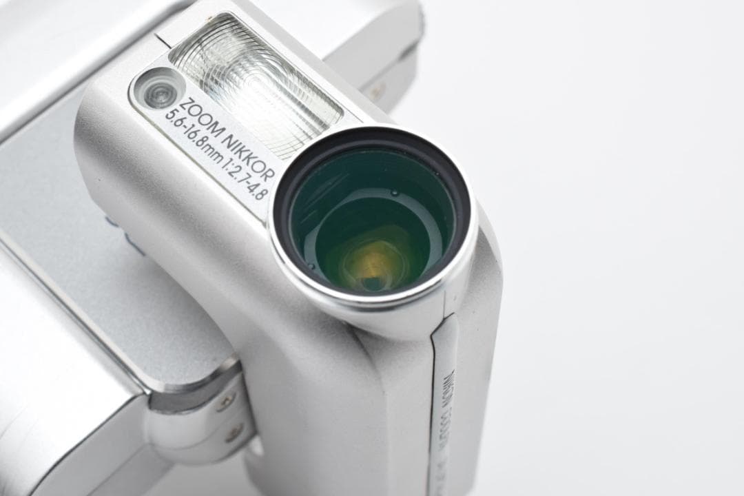 ニコン　Nikon COOLPIX SQ 1605
