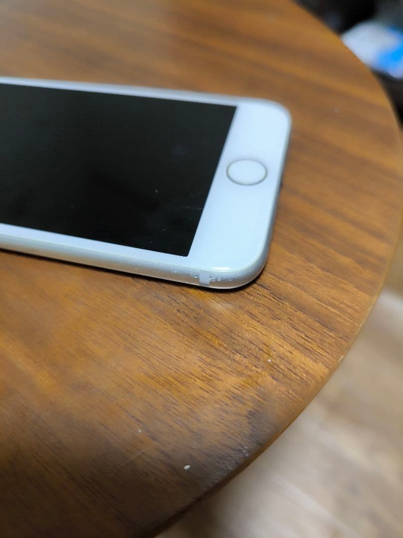 Apple iPhone 6 シルバー