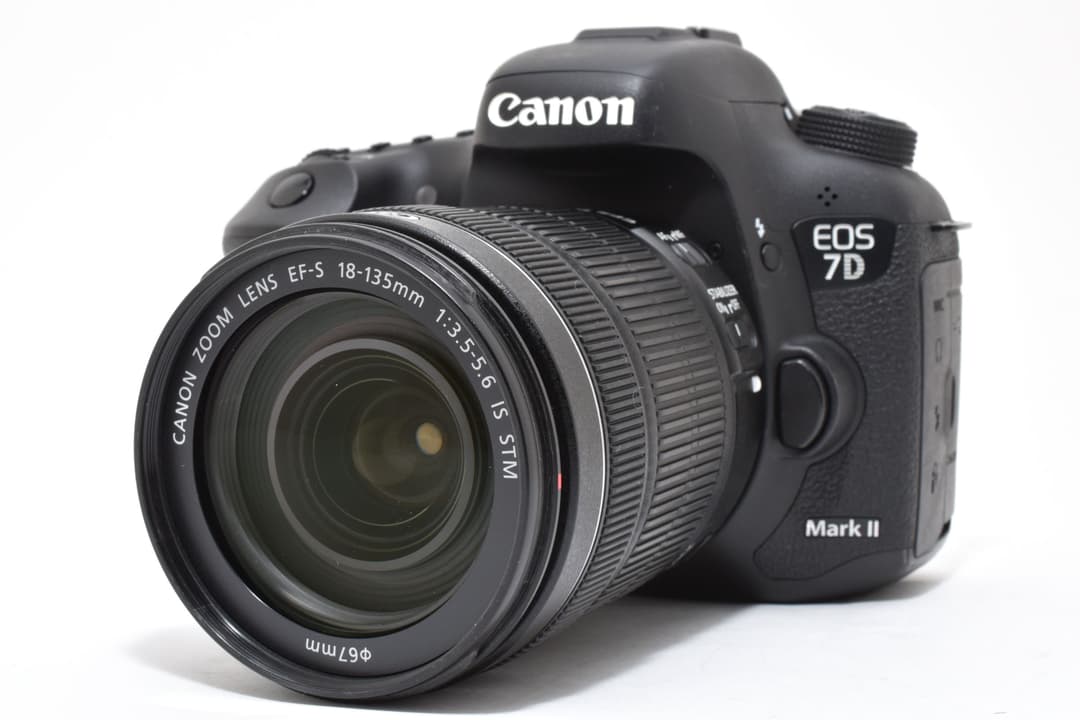 ス*ー様 美品 Canon EOS 7D Mark II + 18-135mm
