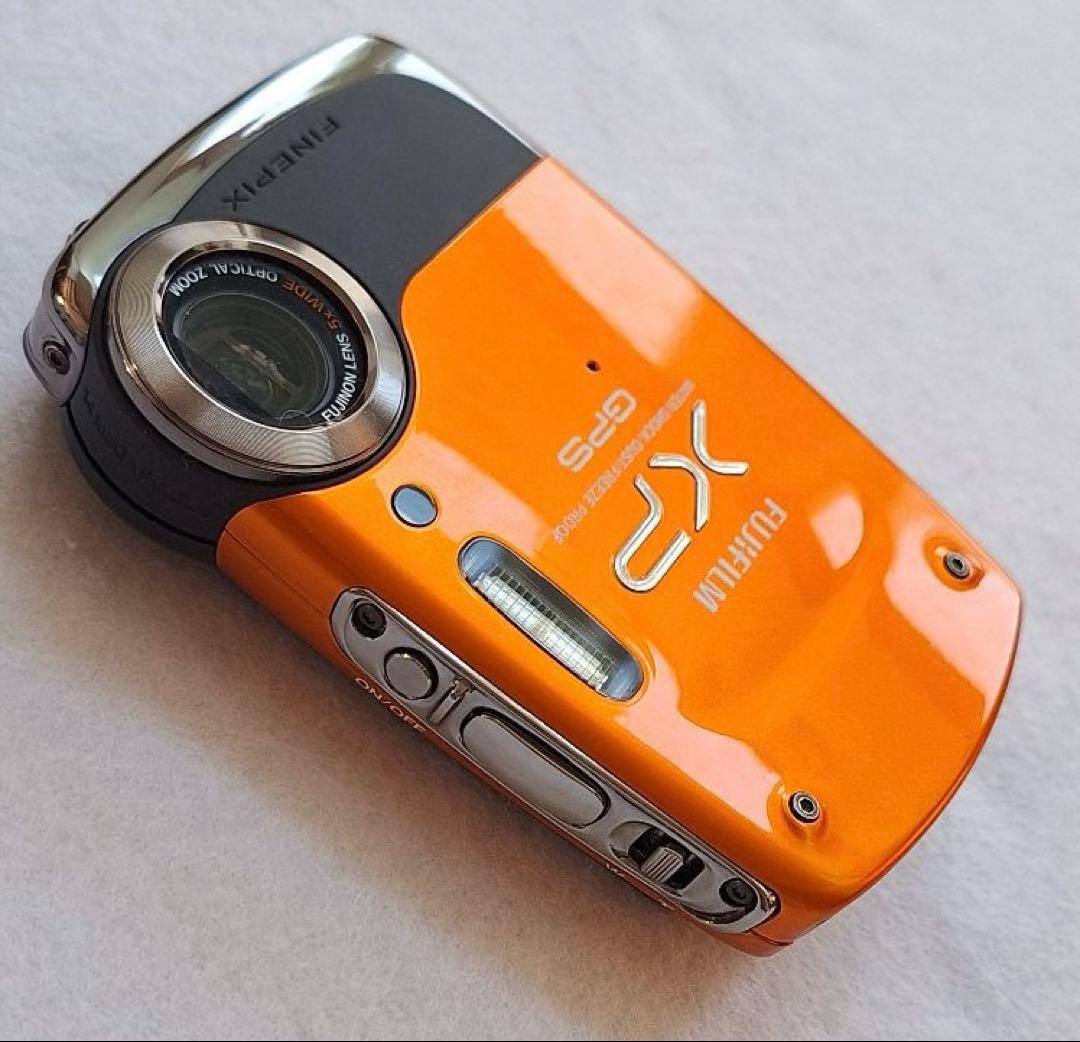 【美品】FUJIFILM FINEPIX XP30 動作確認済　オレンジ