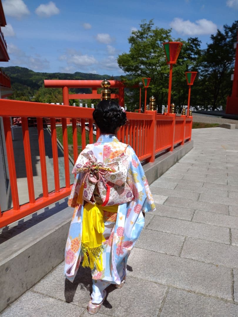 7歳七五三　着物セット（髪飾り付き）