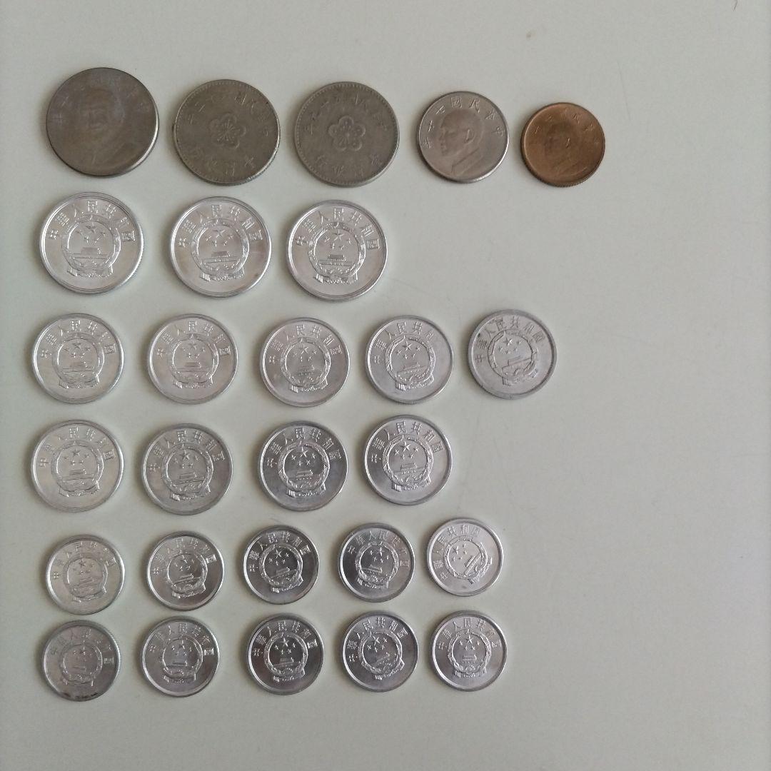 中国、兌換券、旧硬貨の７４枚セット（中には連番あり）