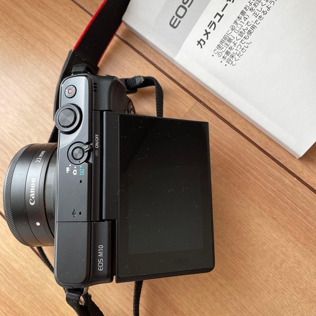 EOS M10 ミラーレス一眼レフカメラ