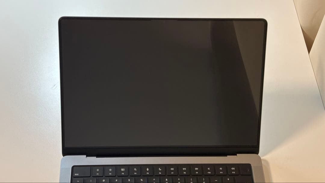 [美品] M1 MacBook Pro 16GB 14インチ 1TB