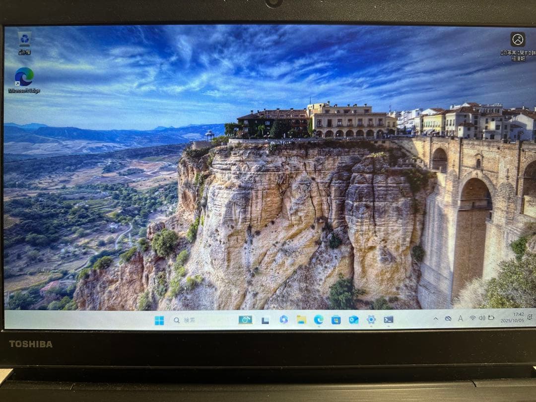 Windowsノート本体 TOSHIBA dynabook R734/M