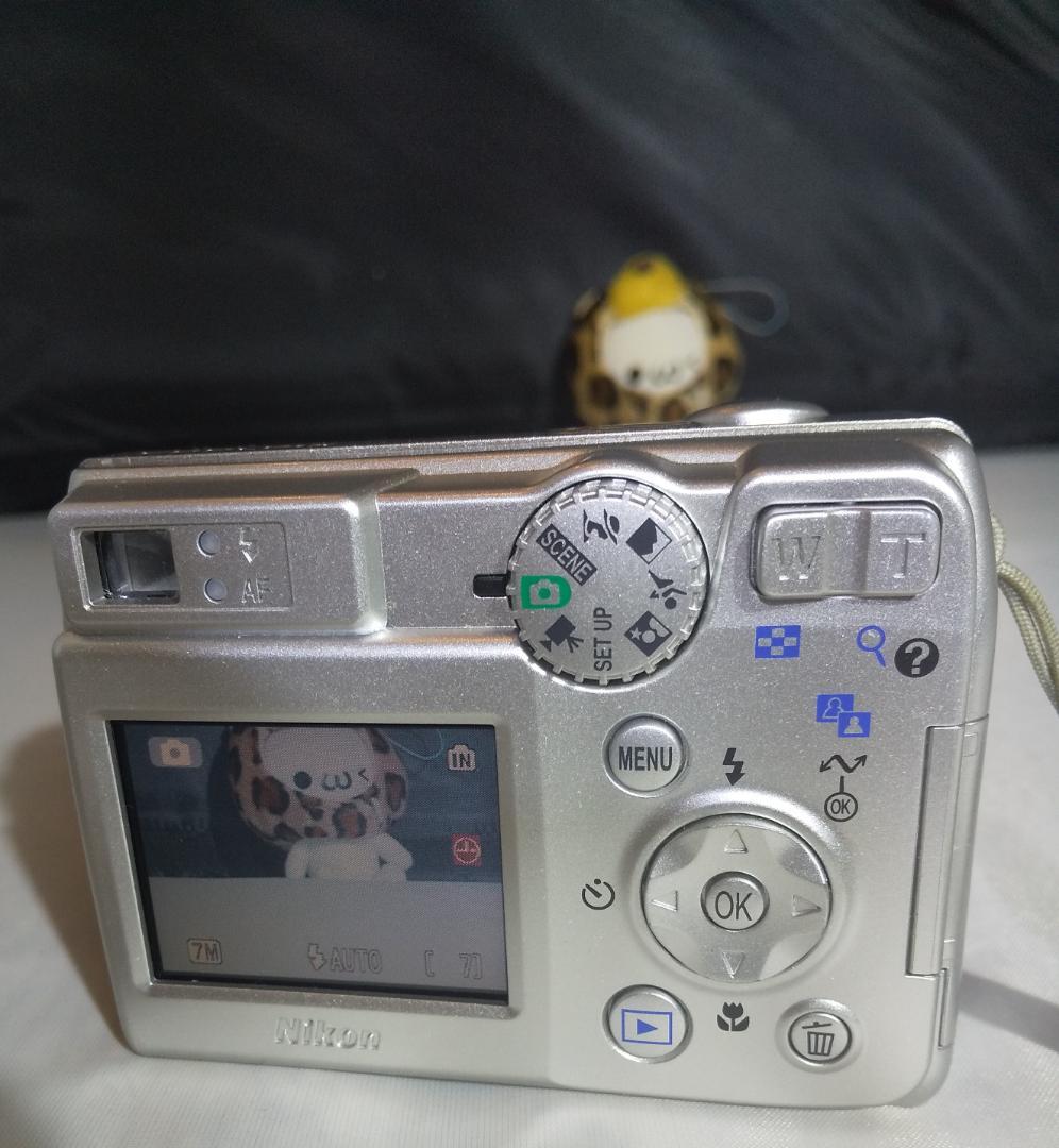 【美品】Nikon COOLPIX 7600 コンパクトデジタルカメラ