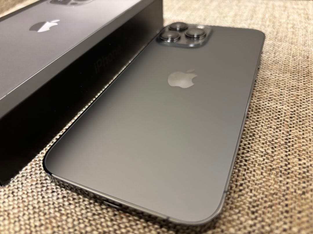 【美品】Apple iPhone 13 Pro Max 256GB グラファイト