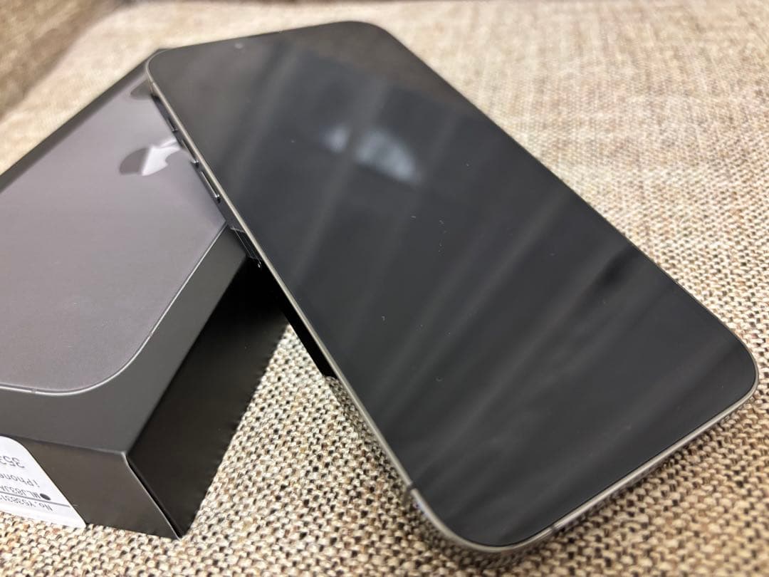 【美品】Apple iPhone 13 Pro Max 256GB グラファイト