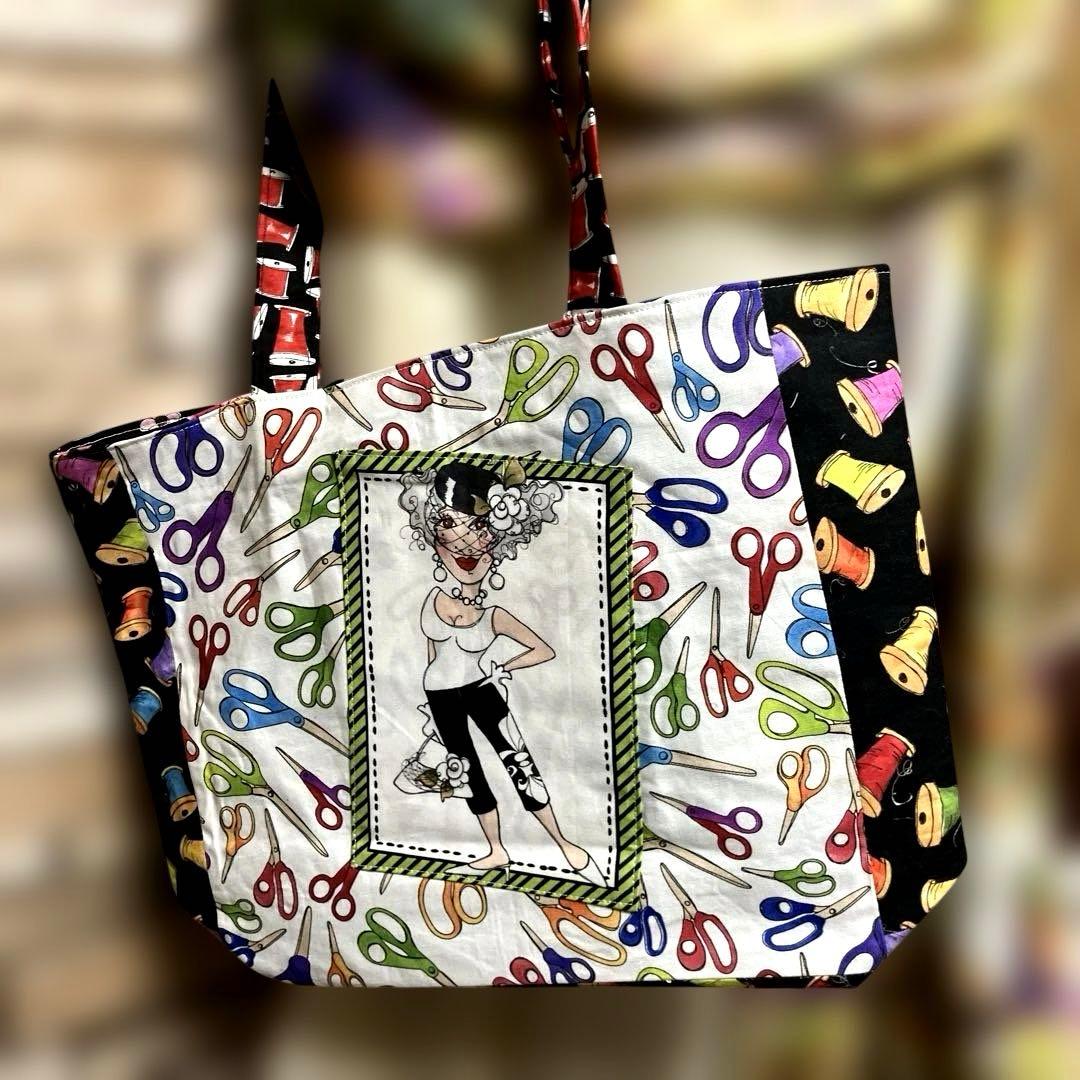 ロラライハリス　ソーイングレディー　トートバッグ　　　☆ハンドメイド品☆