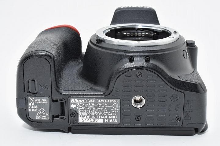 15764F 現状品 Nikon D5600 ニコン デジタル一眼 ボディ