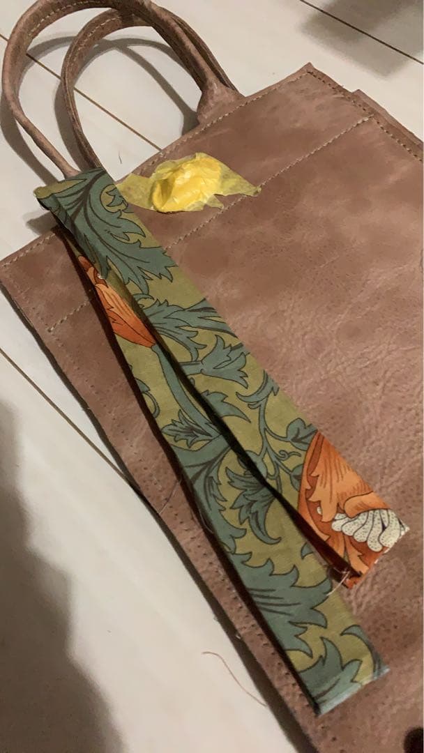 ハンドメイド本革ベージュ スカーフ付きトートバッグ