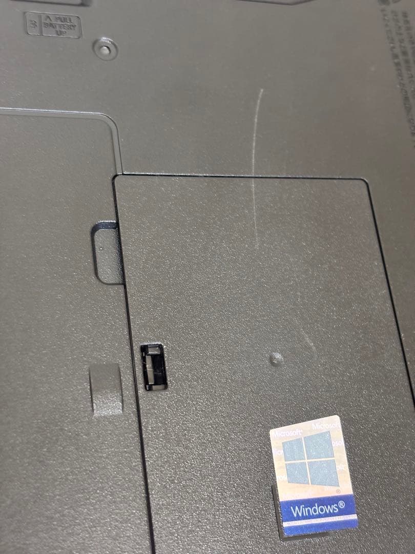 富士通 LIFEBOOK 15.6インチノートPC【Office2021】