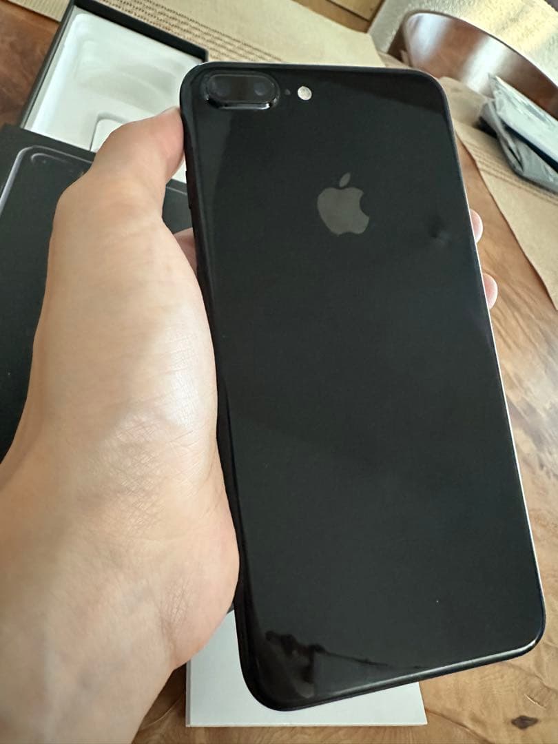iPhone 7 Plus ブラック 128GB SIM free フリー