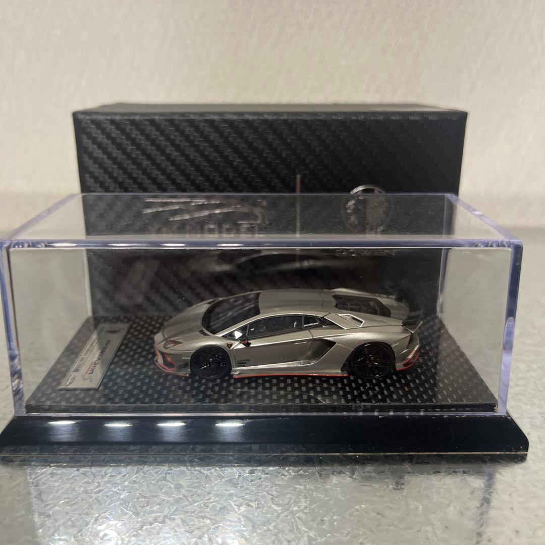 YM ランボルギーニ　アヴェンタドールS 1/64 ミニカー
