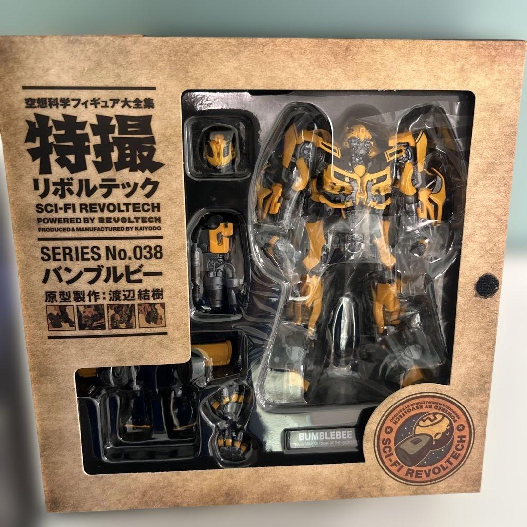t768 特撮リボルテック バンブルビー トランスフォーマー