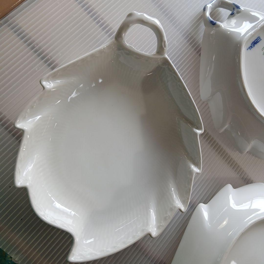 l*8様   ローヤルコペンハーゲン　青い花柄 食