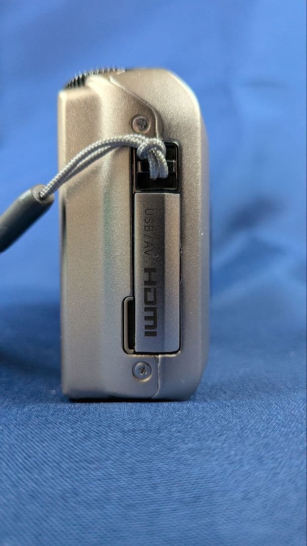 デジカメ　カシオ　EXILIM EX-ZR310　一部難あり