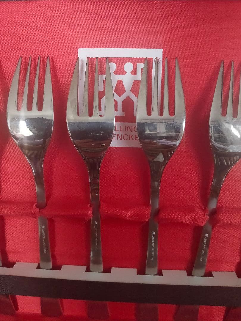 Zwilling J.A. Henckels カトラリーセット36本 廃盤品