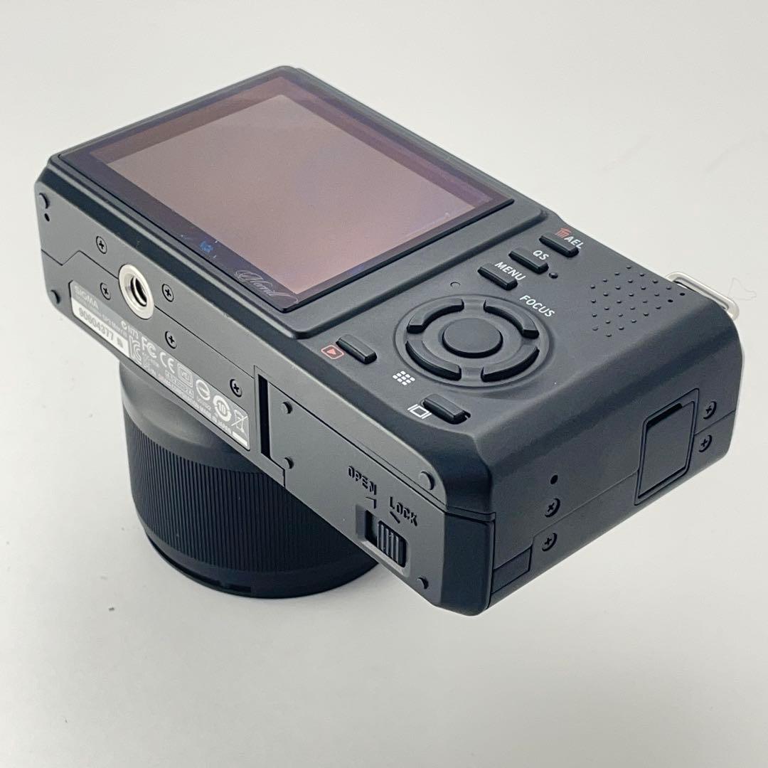 【動作・返品保証】SIGMA DP3 Merrill コンパクトデジタルカメラ