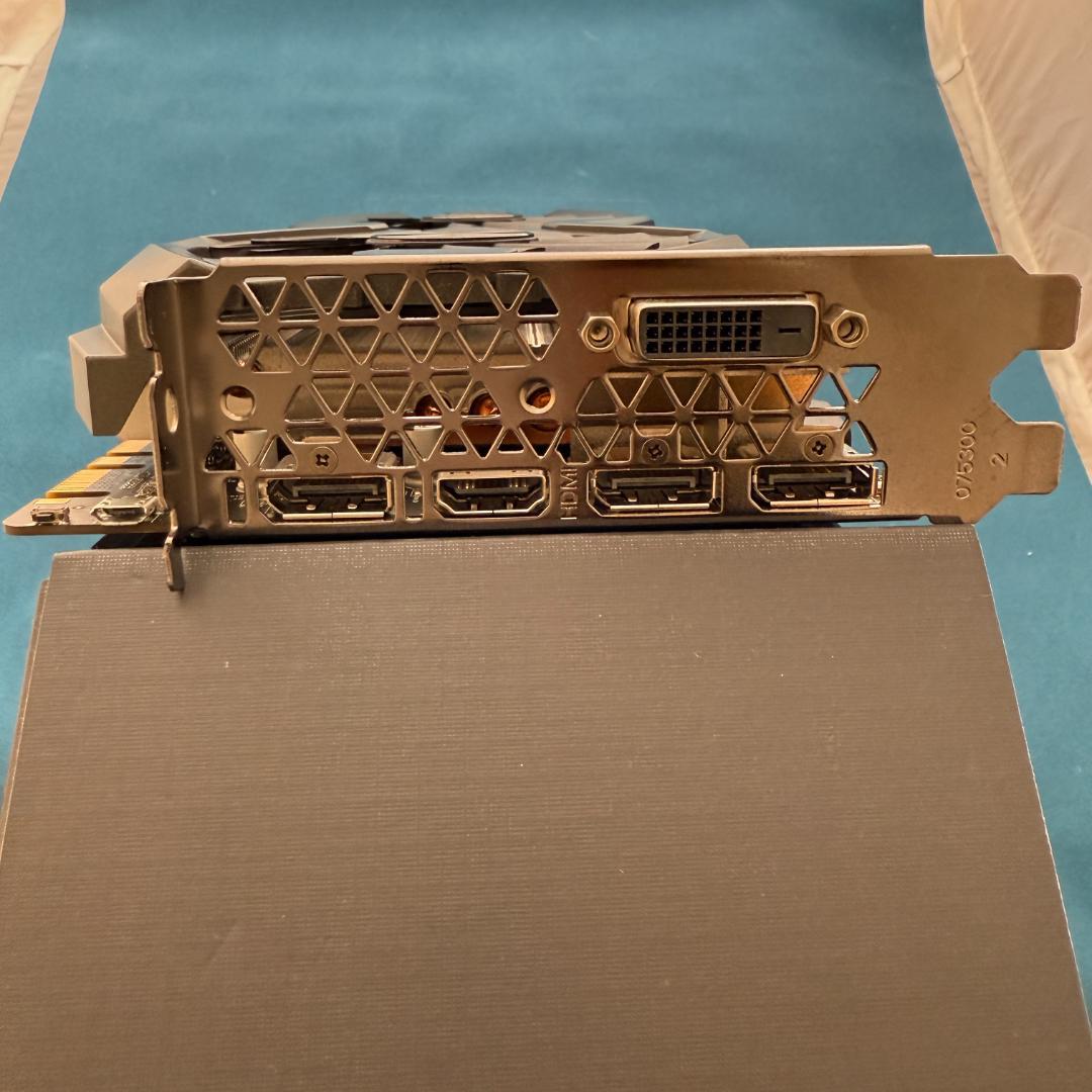 グラフィックボード・グラボ・ビデオカード ZOTAC GeForce GTX 1080 Ti AMP Edition
