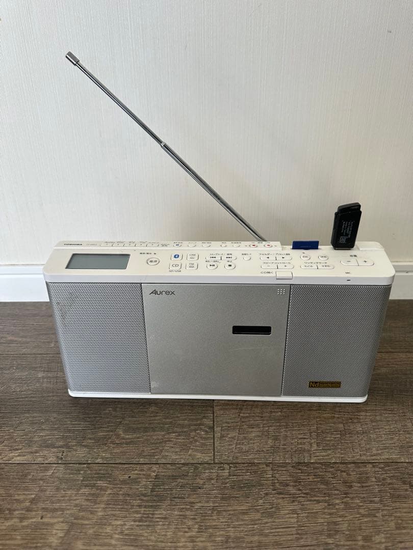 TOSHIBA TY-ANK2 ラジオ　USB SD Bluetooth 再生