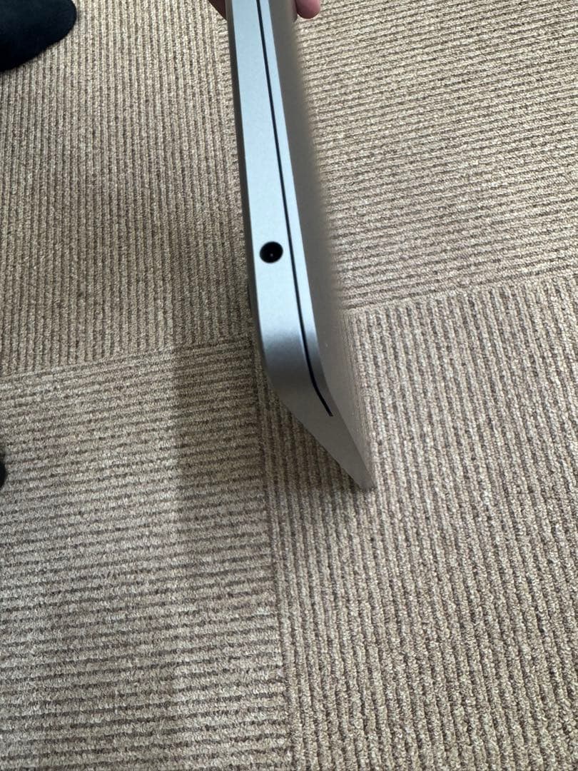 Apple MacBook Air 13-inch 256GB シルバー 本体