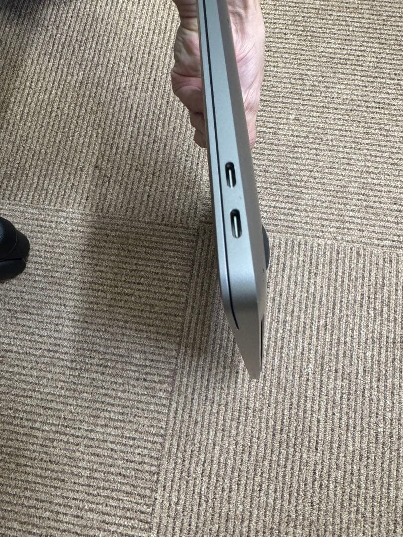 Apple MacBook Air 13-inch 256GB シルバー 本体